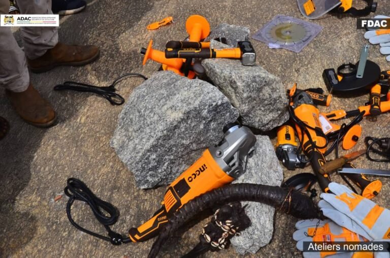 Sculpture de granites à savè : Pour la valorisation du village Fiditi